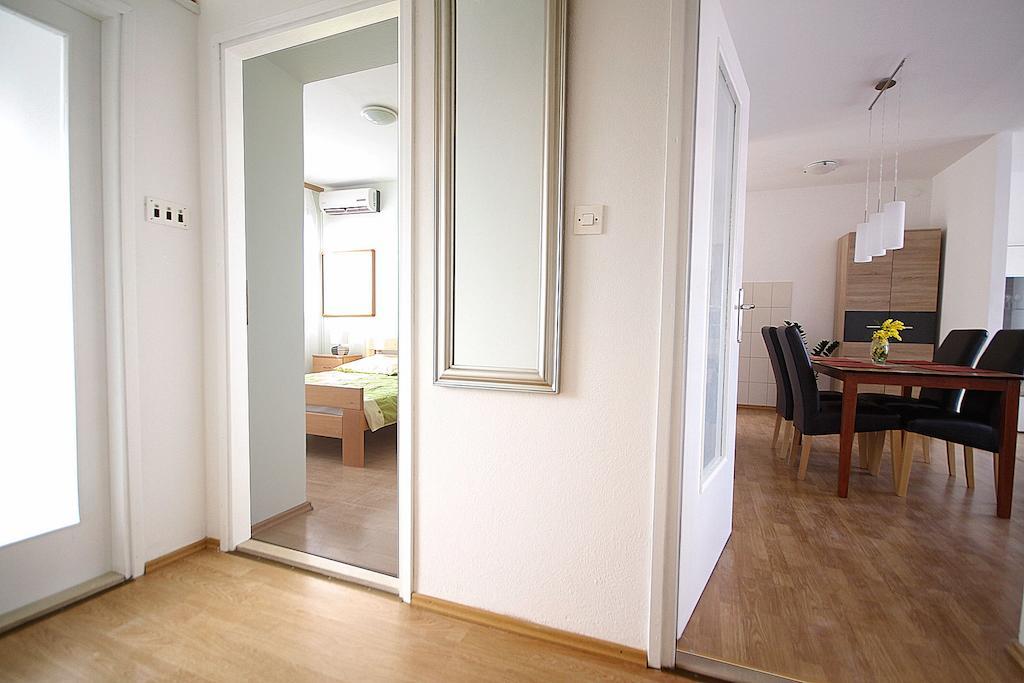 City Center Accommodation Zadar Quarto foto